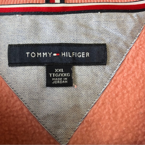 Men’s Tommy Hilfiger crewneck - Picture 2 of 4